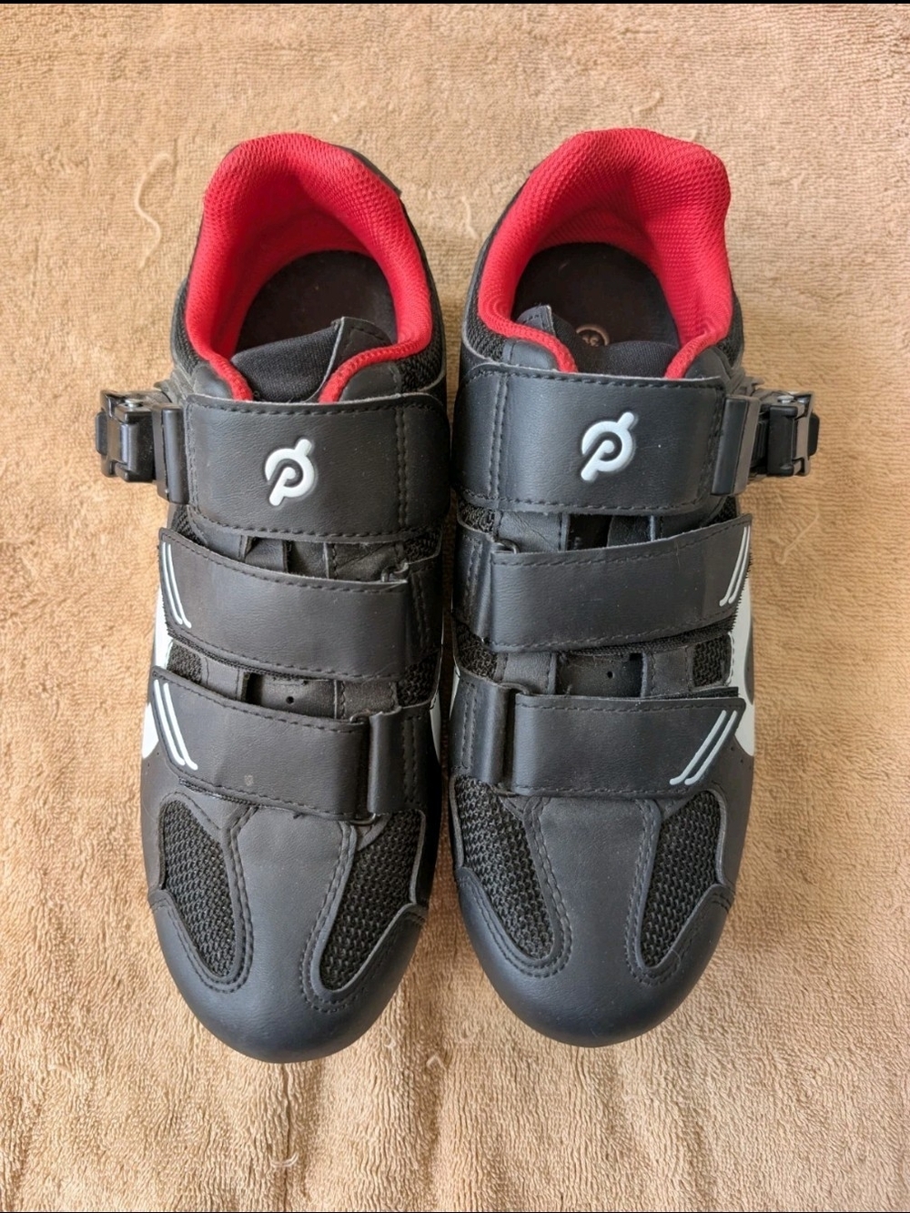 Peloton Road Cycling Shoes Black Red Size 39 3-Bolt Cleats Synthetic Upper